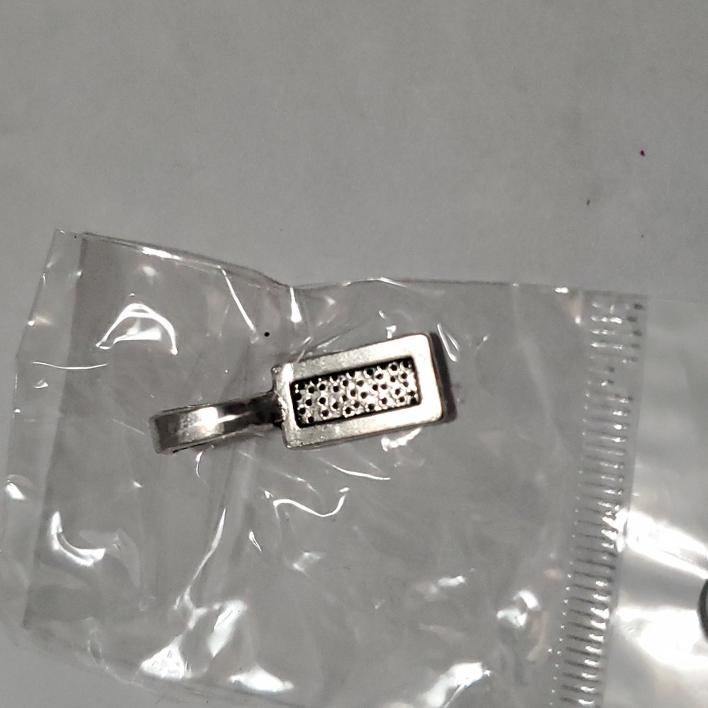 Spenkled tag Pendant lot